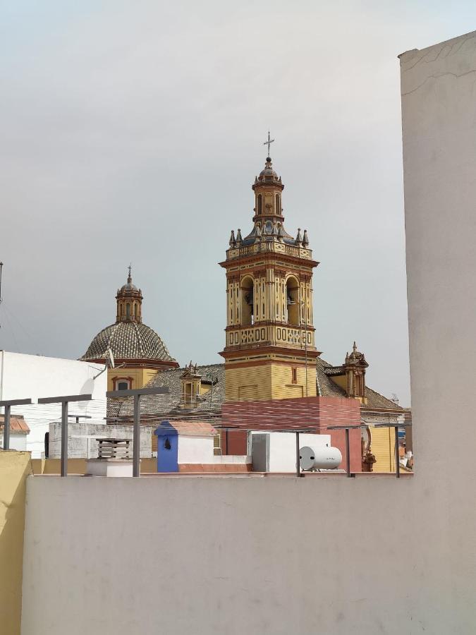 Dos En San Bernardo Séville